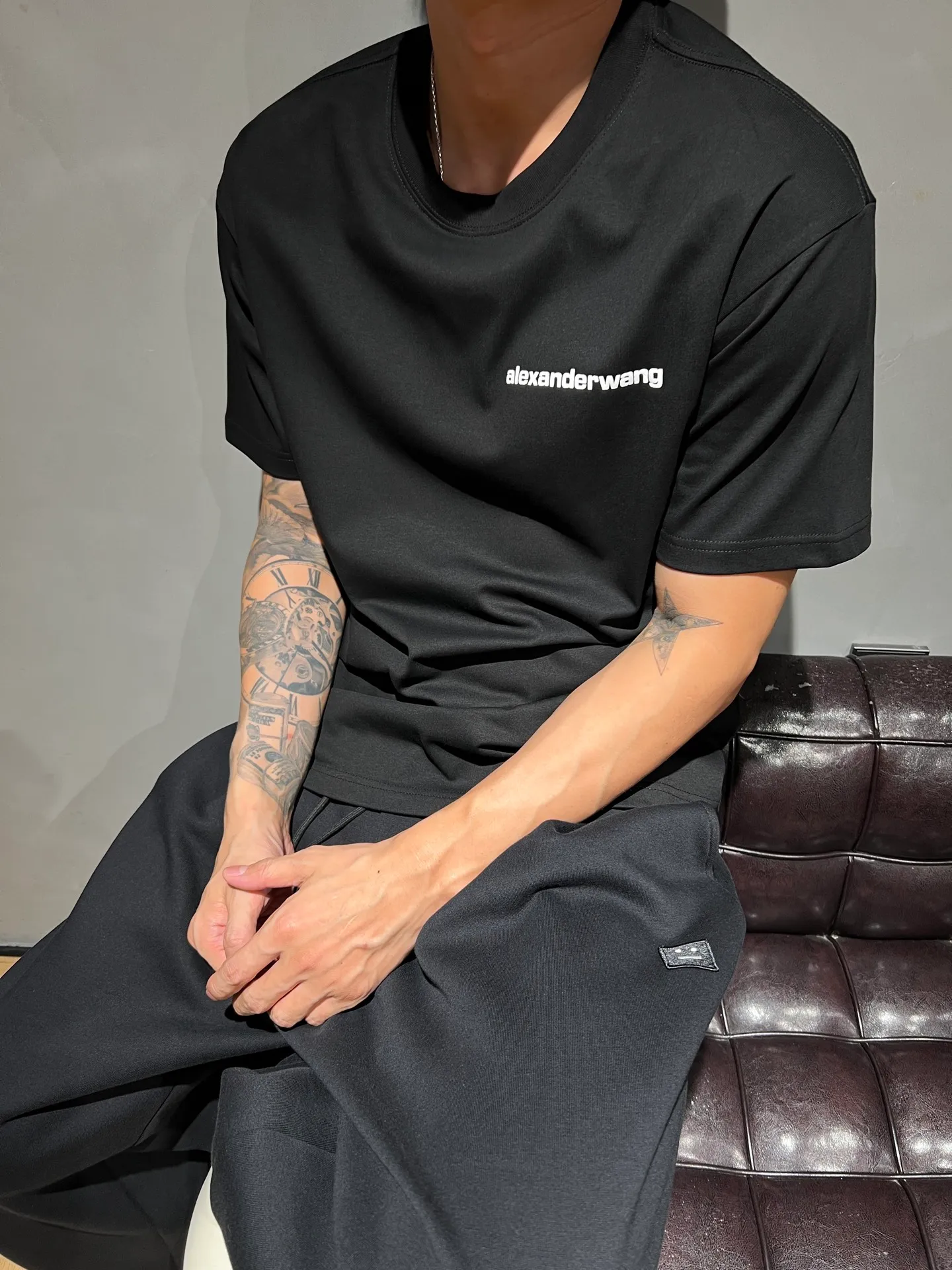AW 2026 New Arrival！ Logo T 💕 Alexander Wang， 👏 Logo ， ， ， ， 。 ， ， 。 ， Same Style， ， CP。 ， ，Breathable ， ， 。 ： 、 Sizes：S-Xxl